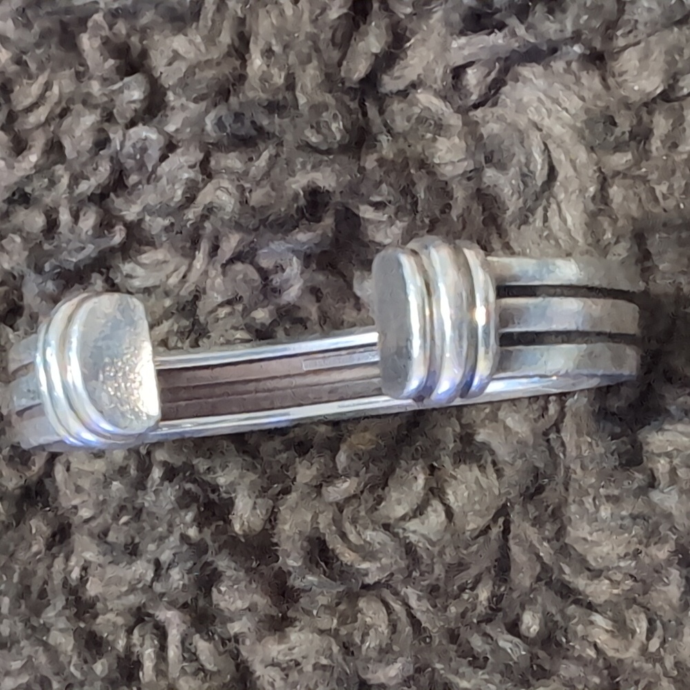 Tiffany & Co. Silver Women's Bracelet - Picture 11 of 12